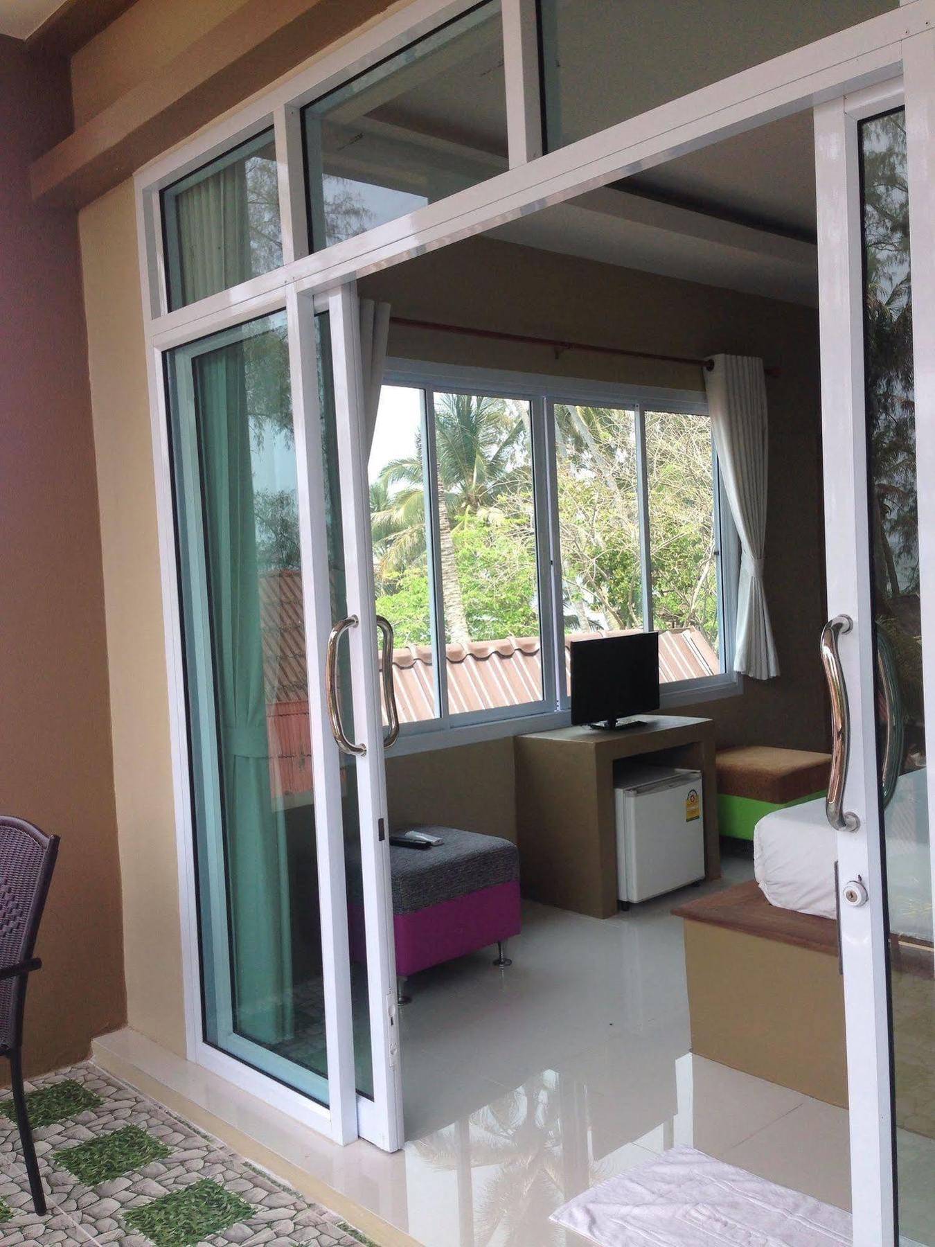Hut Sun Bungalow Haad Son Luaran gambar